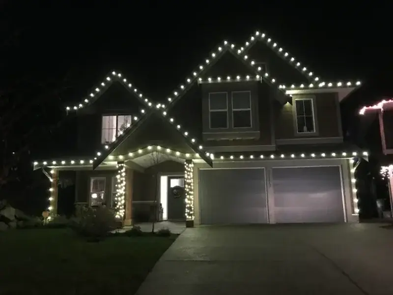 Warm white driveway lights